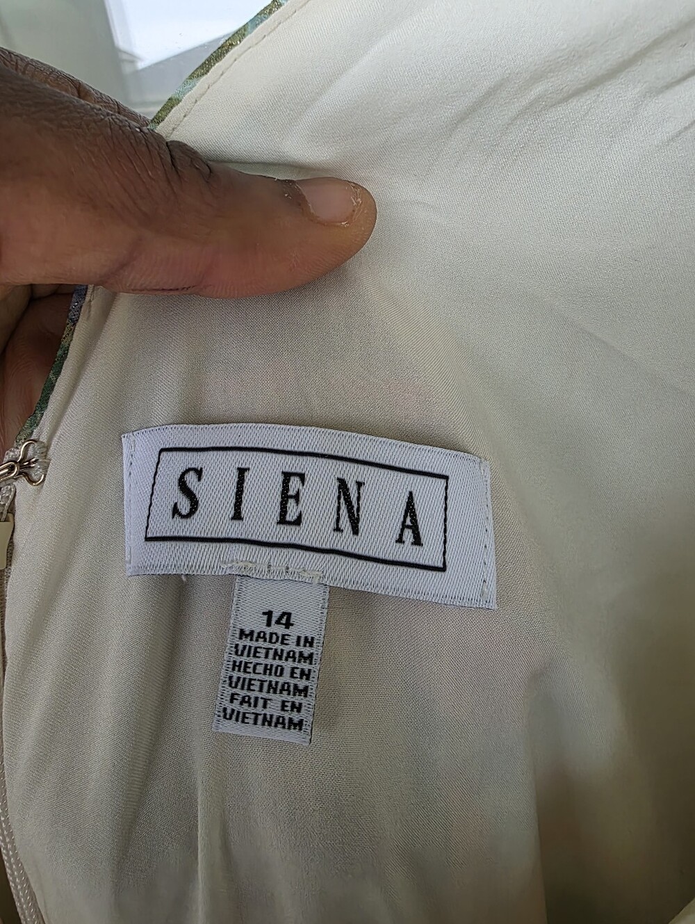 Siena Floral Maxi Dress Size 14 Pastel Garden Print Pleated Long Sleeve Boho - Picture 8 of 13